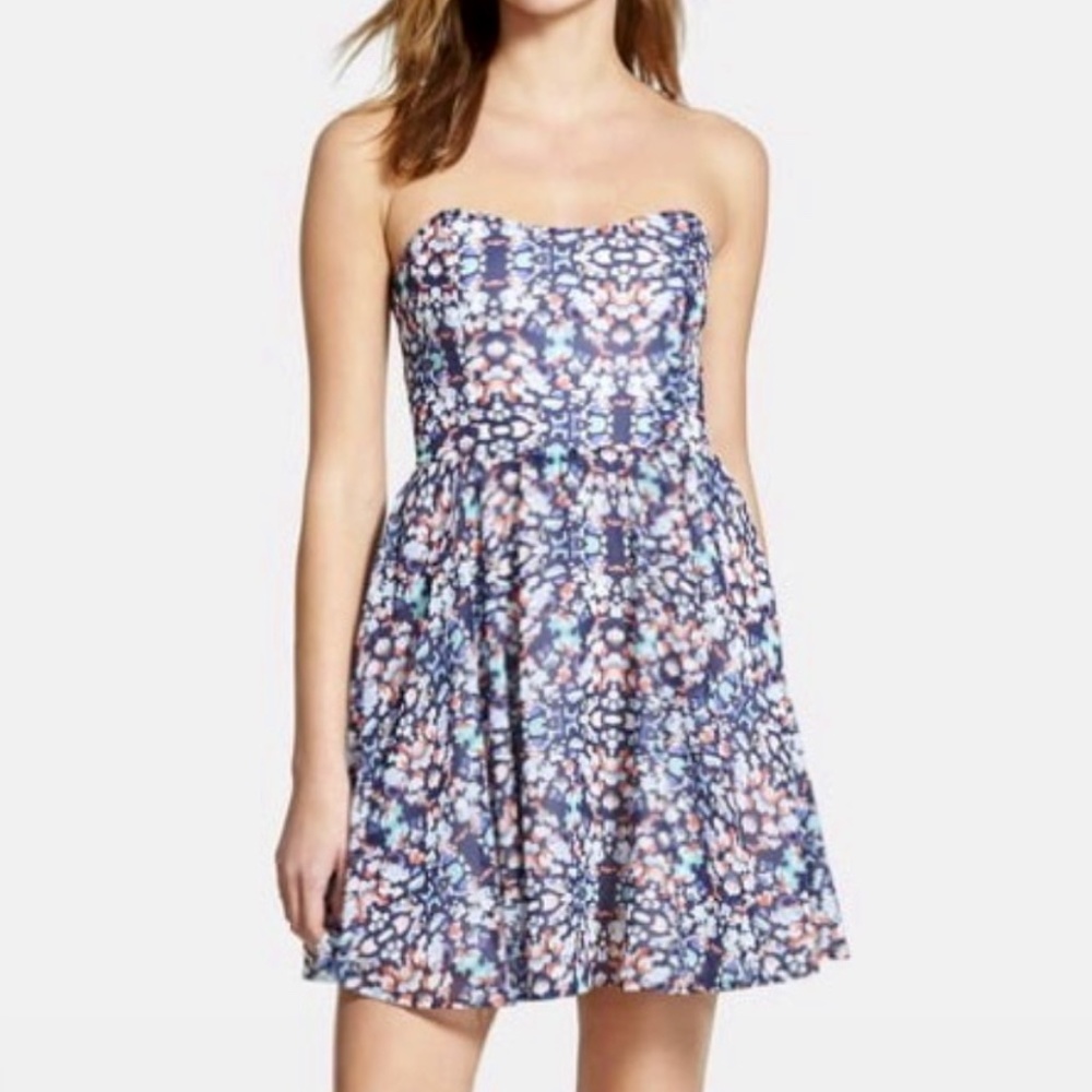 WAYF Multicolor Strapless Dress
